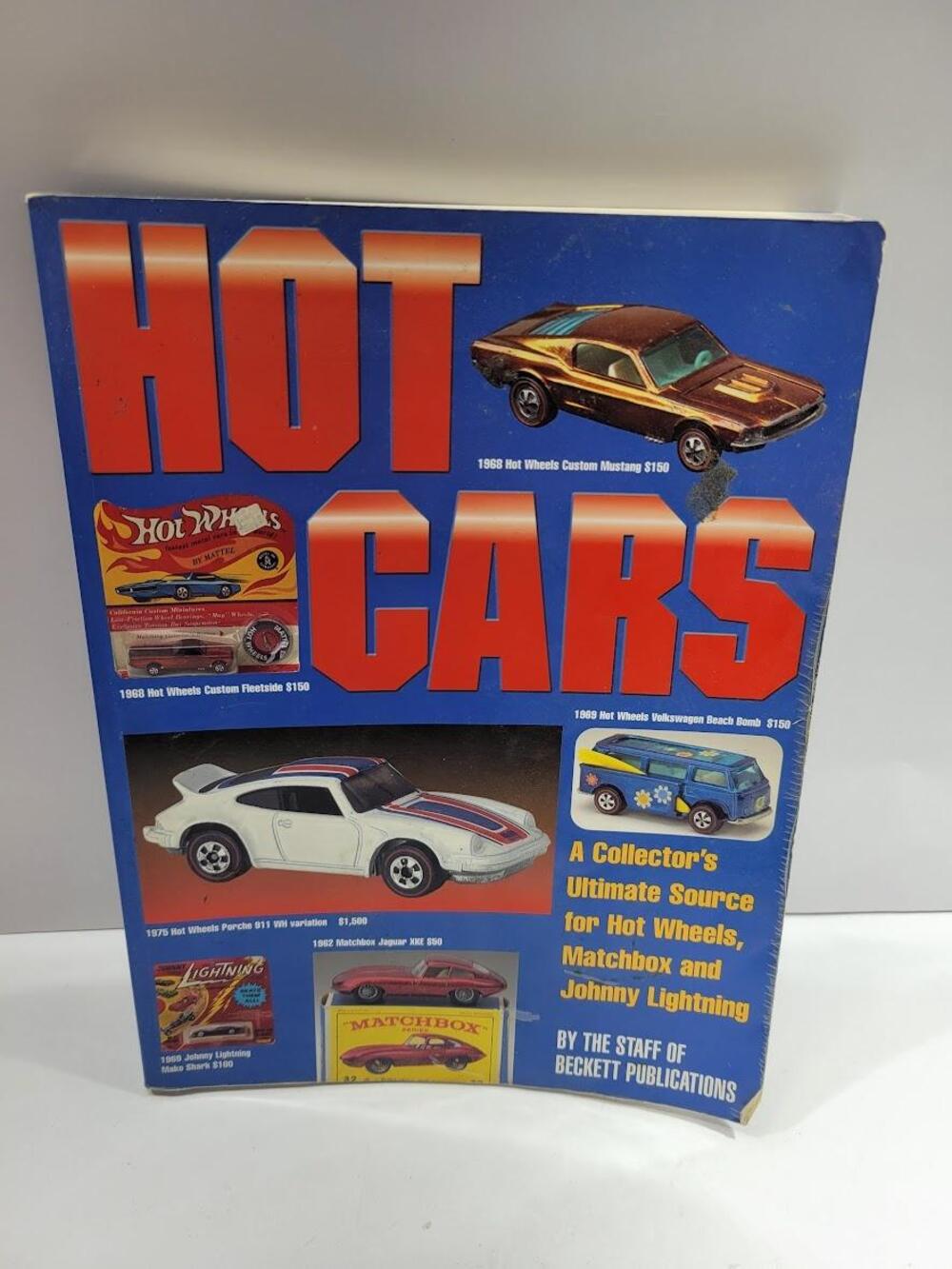 Vintage Hot Cars Hot Wheels Matchbox Johnny Lightning Guide Beckett Blue PB USA